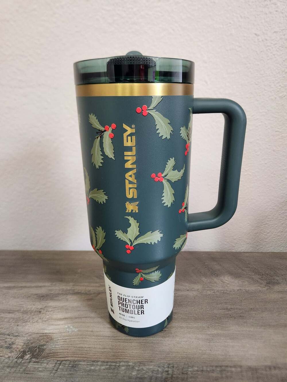 Stanley 40 oz Holiday Botanicals Quencher Protour Flip Straw Tumbler